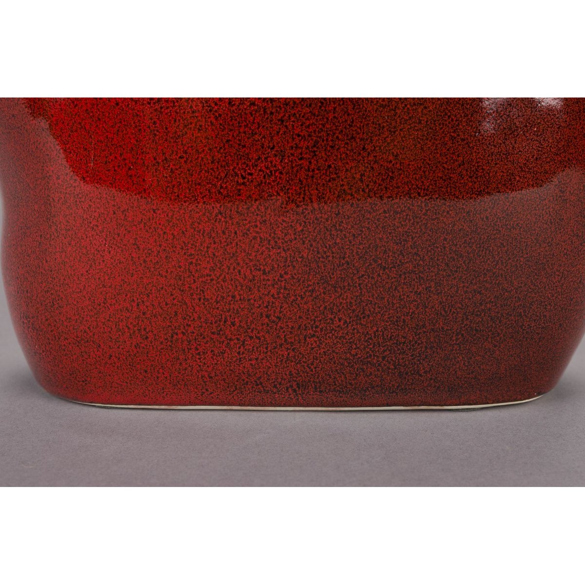 Vase fait main - Edna M rouge, DUTCHBONE