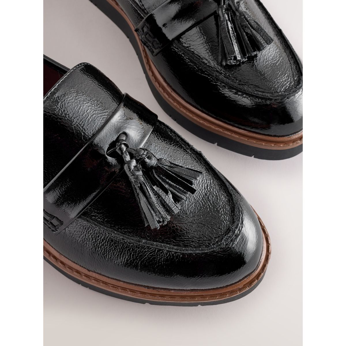 Mocassins à glands et semelle épaisse noir, NEXT