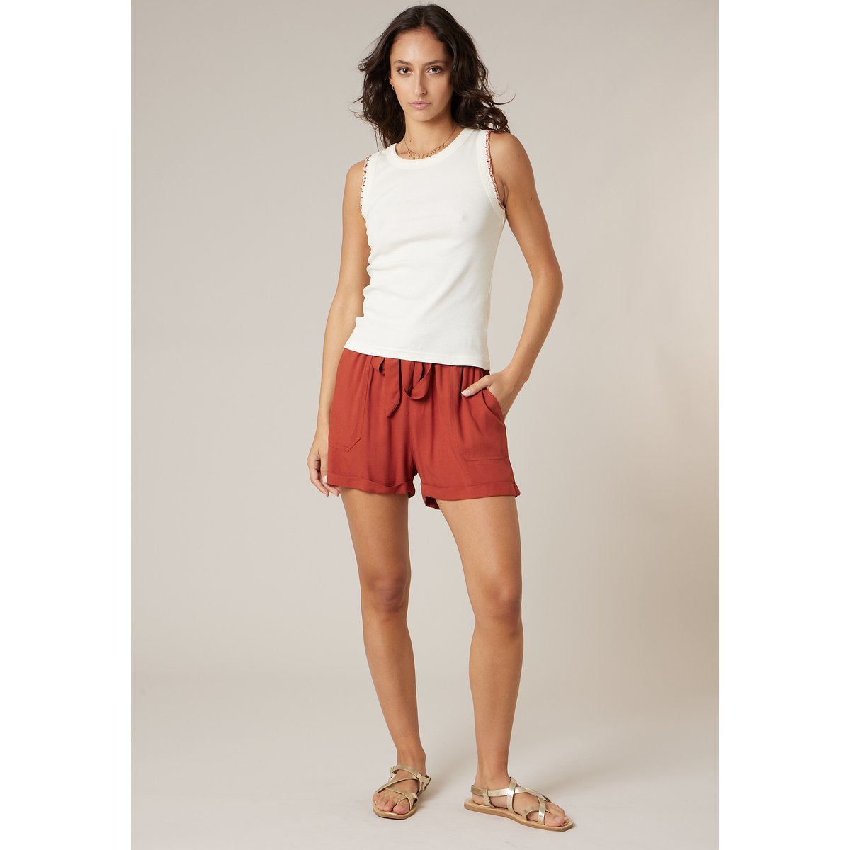 Top femme en coton NAILA ivory, DEELUXE