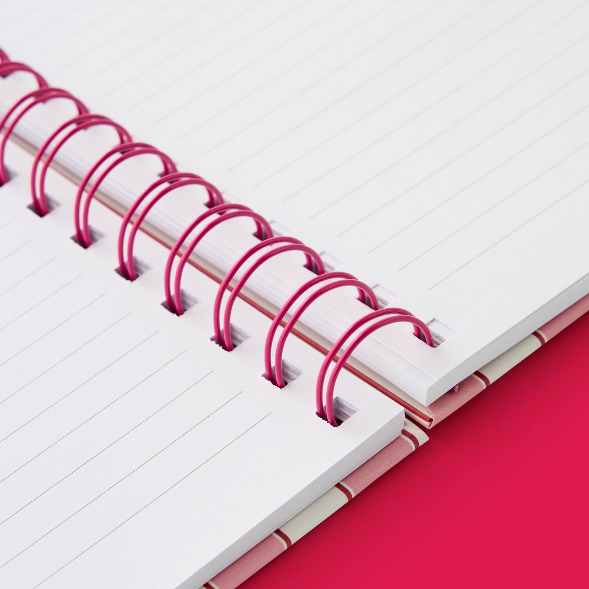 Carnet A5 spirales, 80 pages pink, MONOPRIX