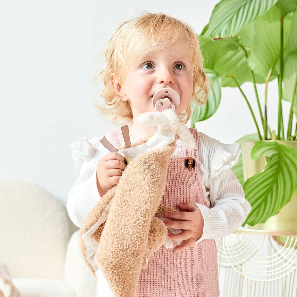 Maxi doudou attache sucette Teddy marron, beige, NATTOU