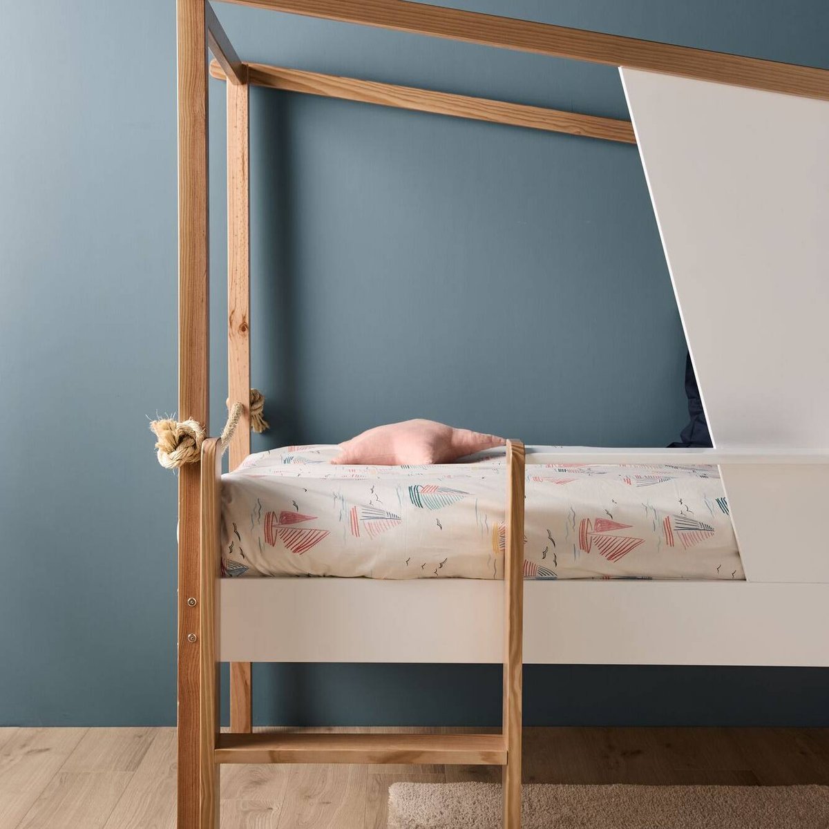 Lit cabane en bois Skipper multicolore, CAMIF