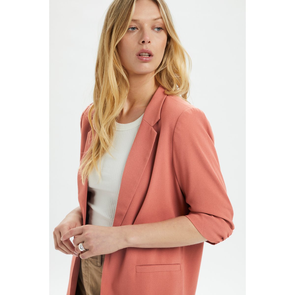 Blazer rose cedar wood, SOAKED IN LUXURY