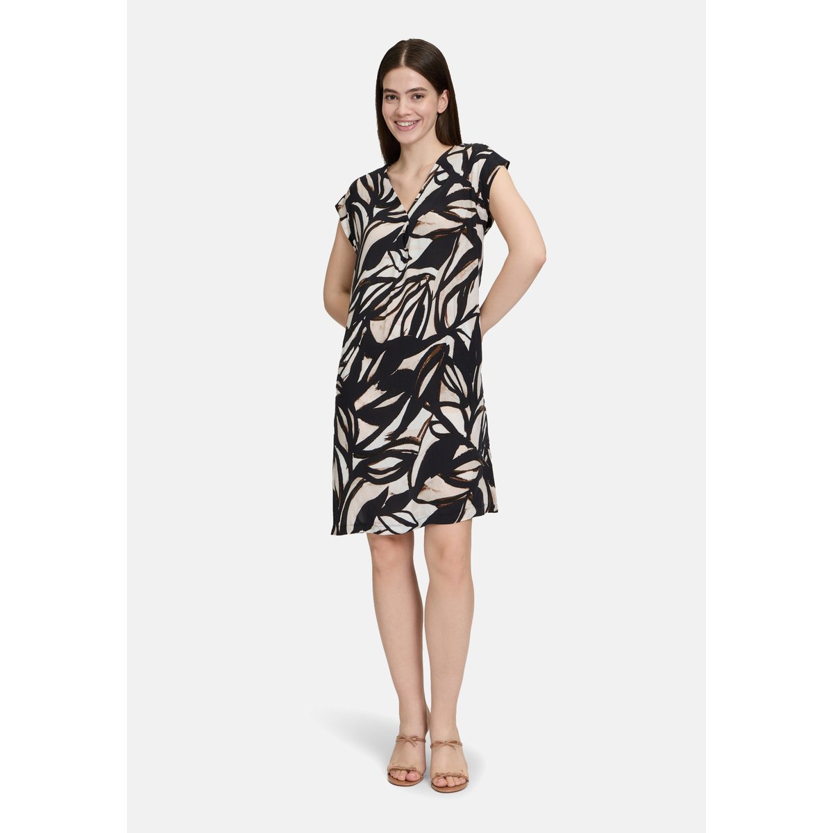 Robe casual à imprimé black/nature, BETTY & CO