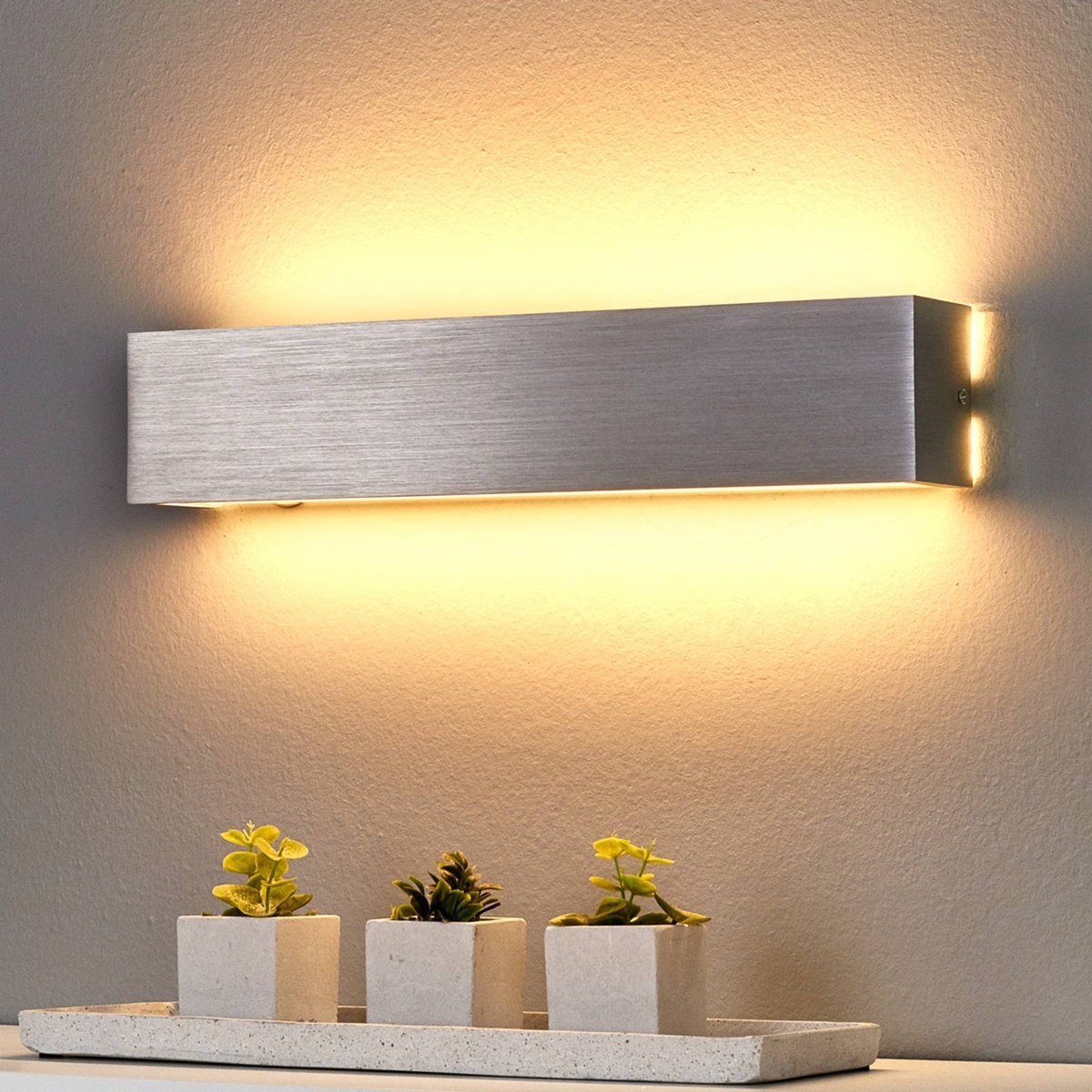 Applique en aluminium moderneLED, Ranik aluminium brossé, LINDBY