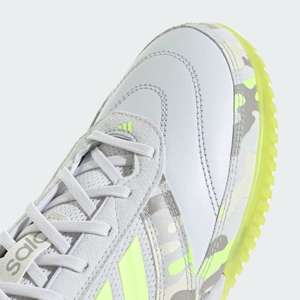 Chaussure De Football Indoor Top Sala Competition Ii Chaussure De Football Indoor Top Sala Competition Ii crystal white / hi-res yellow / off white, adidas Performance