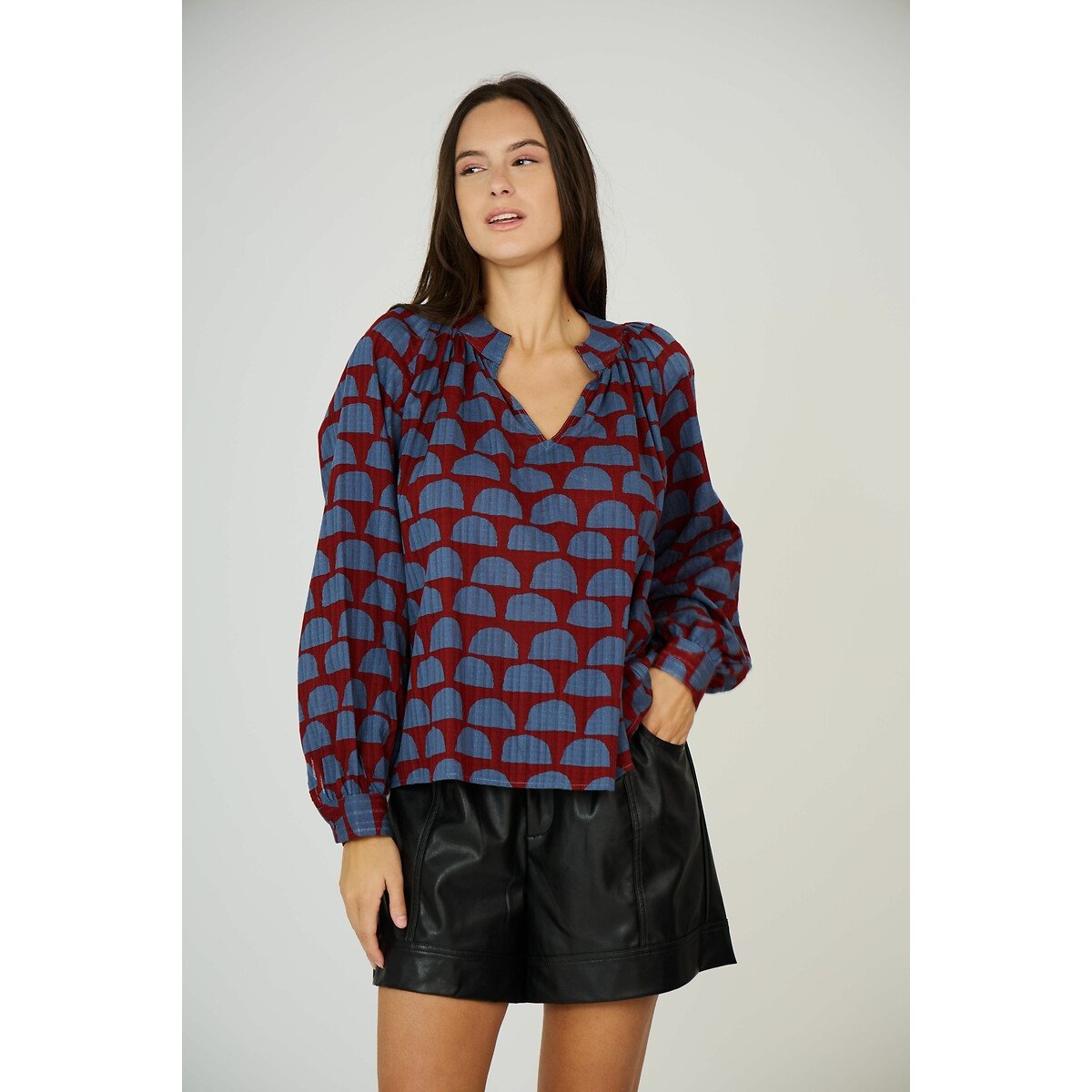 Graphic Print Cotton Blouse with V-Neck burgundy/blue, SEE U SOON