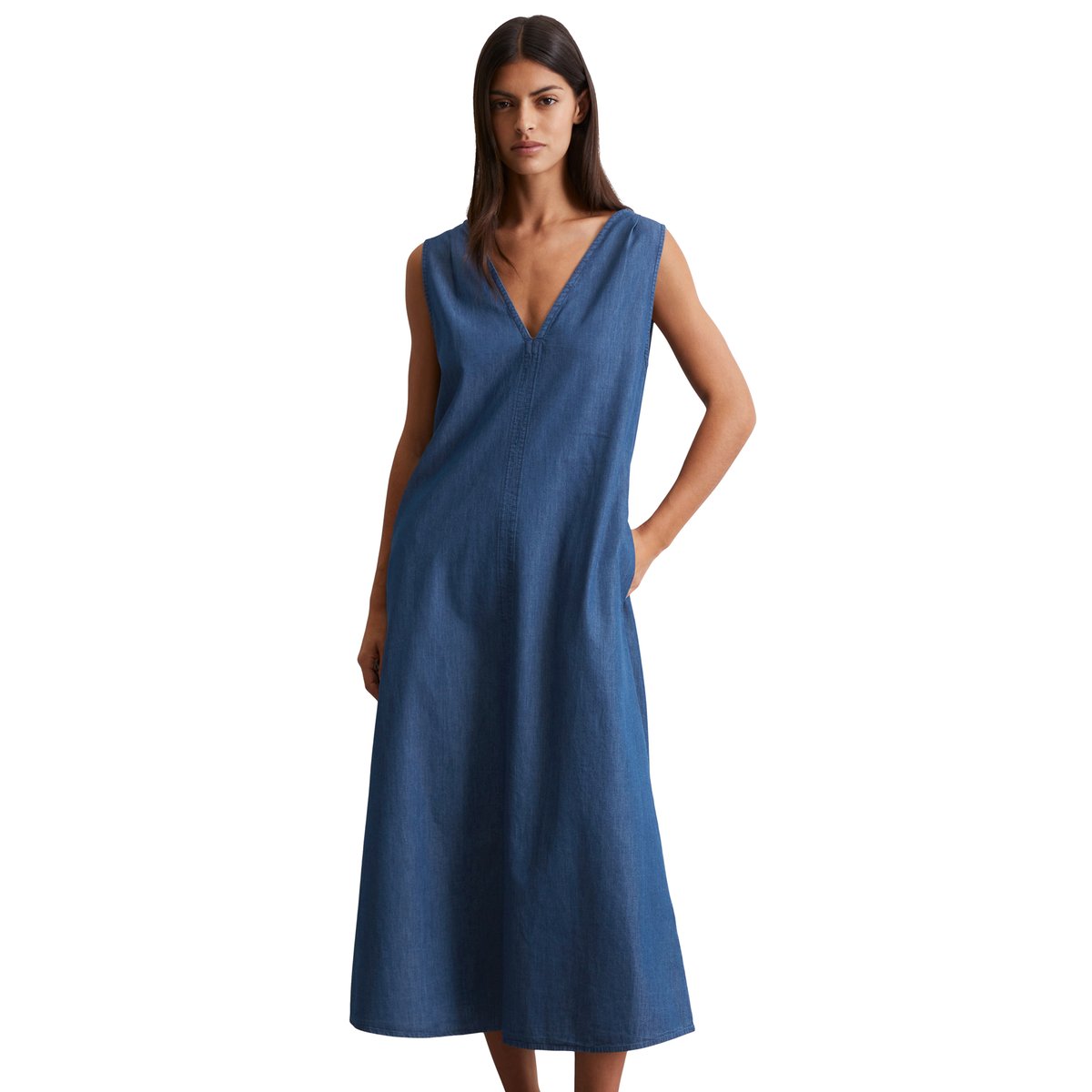 Robe en denim sans manches flared avec TENCEL™ Lyocell bleu moyen, MARC O'POLO