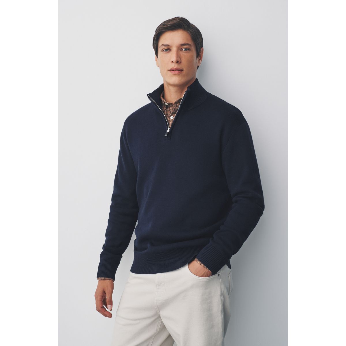Pull regular à col zippé haut de gamme bleu marine, NEXT