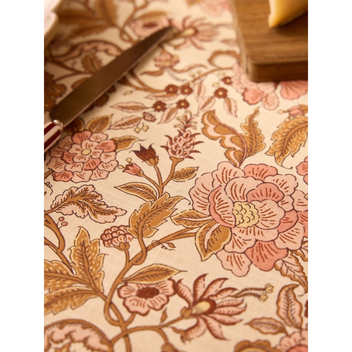 Nappe imprimée en coton tramé caramel, CYRILLUS