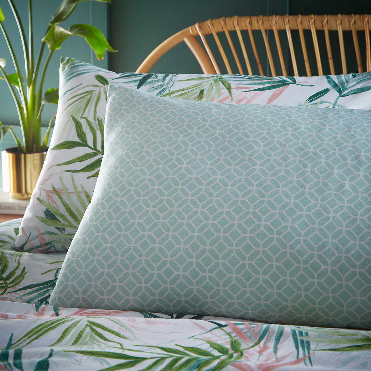 Bali Palm Cotton Mix Duvet Cover and Pillowcase Set green, FURN.