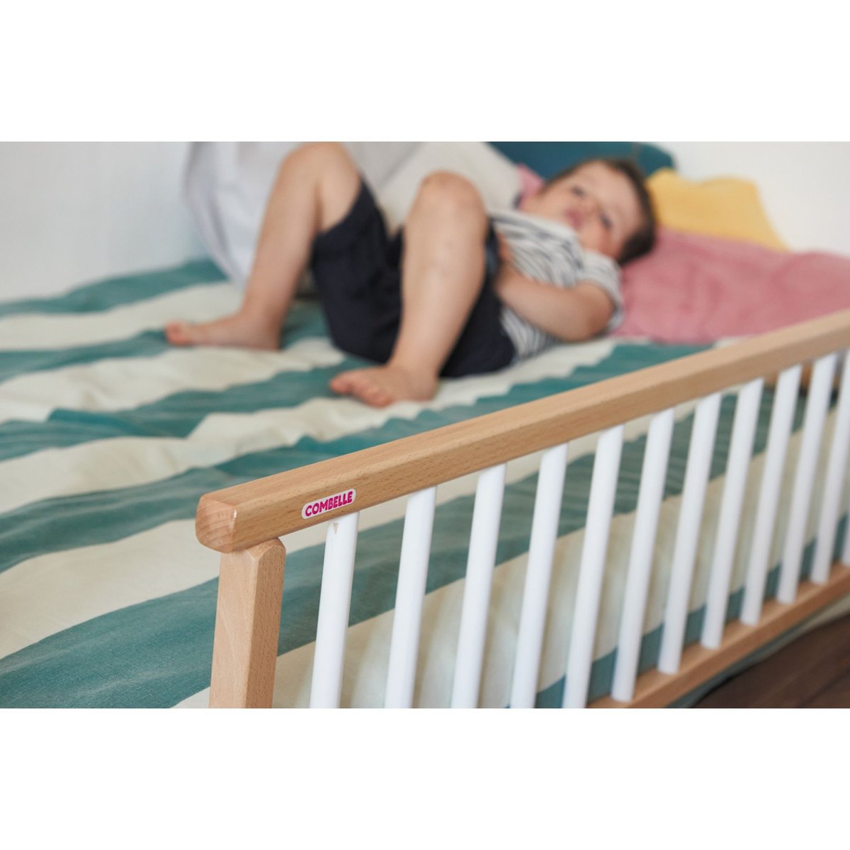 Barrière de lit enfant bois 35 x 127 Audrey blanc, COMBELLE