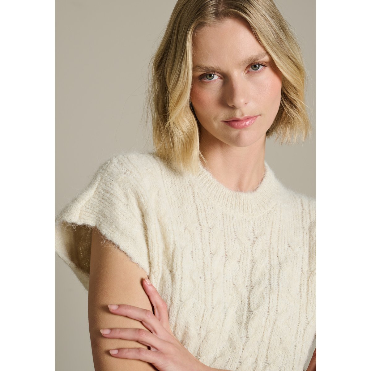 Pull sans manches torsadé blanc vanille, LOLALIZA