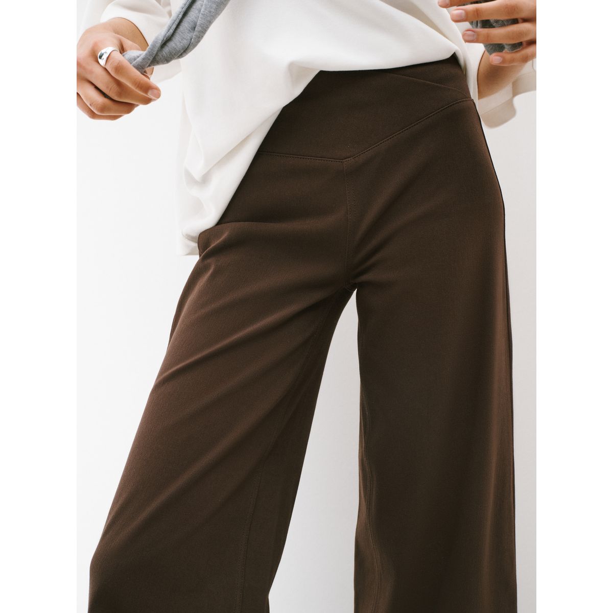 Pantalon large en jersey effet jean taille portefeuille marron chocolat, NEXT