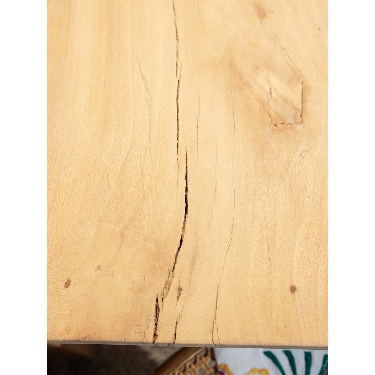 Table d'appoint en bois Francine N°970 - Bon état bois clair, DEBONGOUT