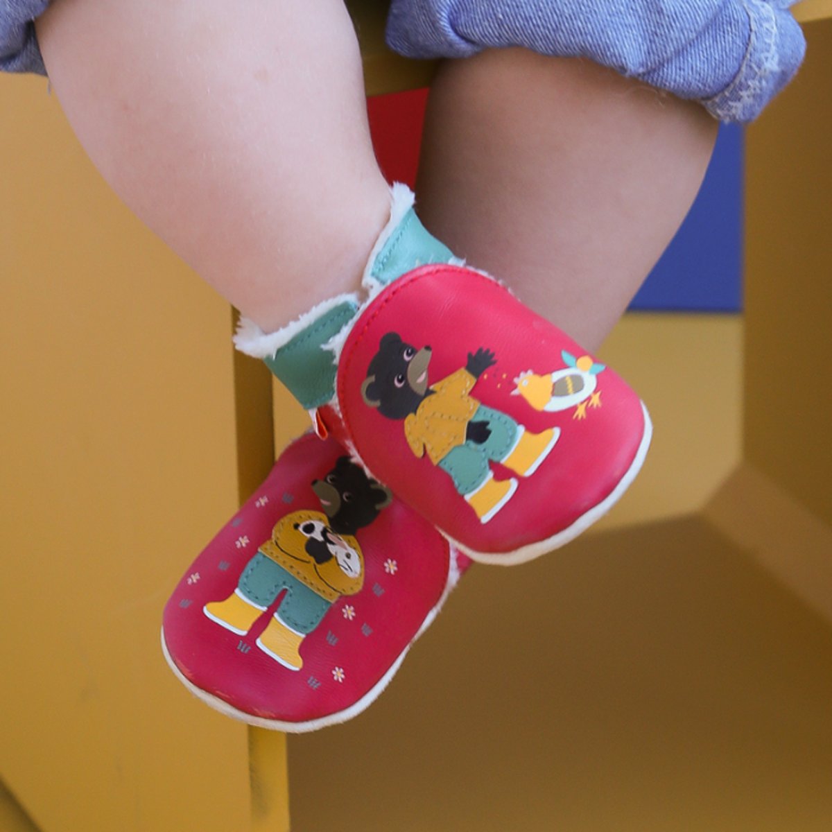 Chaussons cuir souple Petit Ours Brun rouge, TICHOUPS