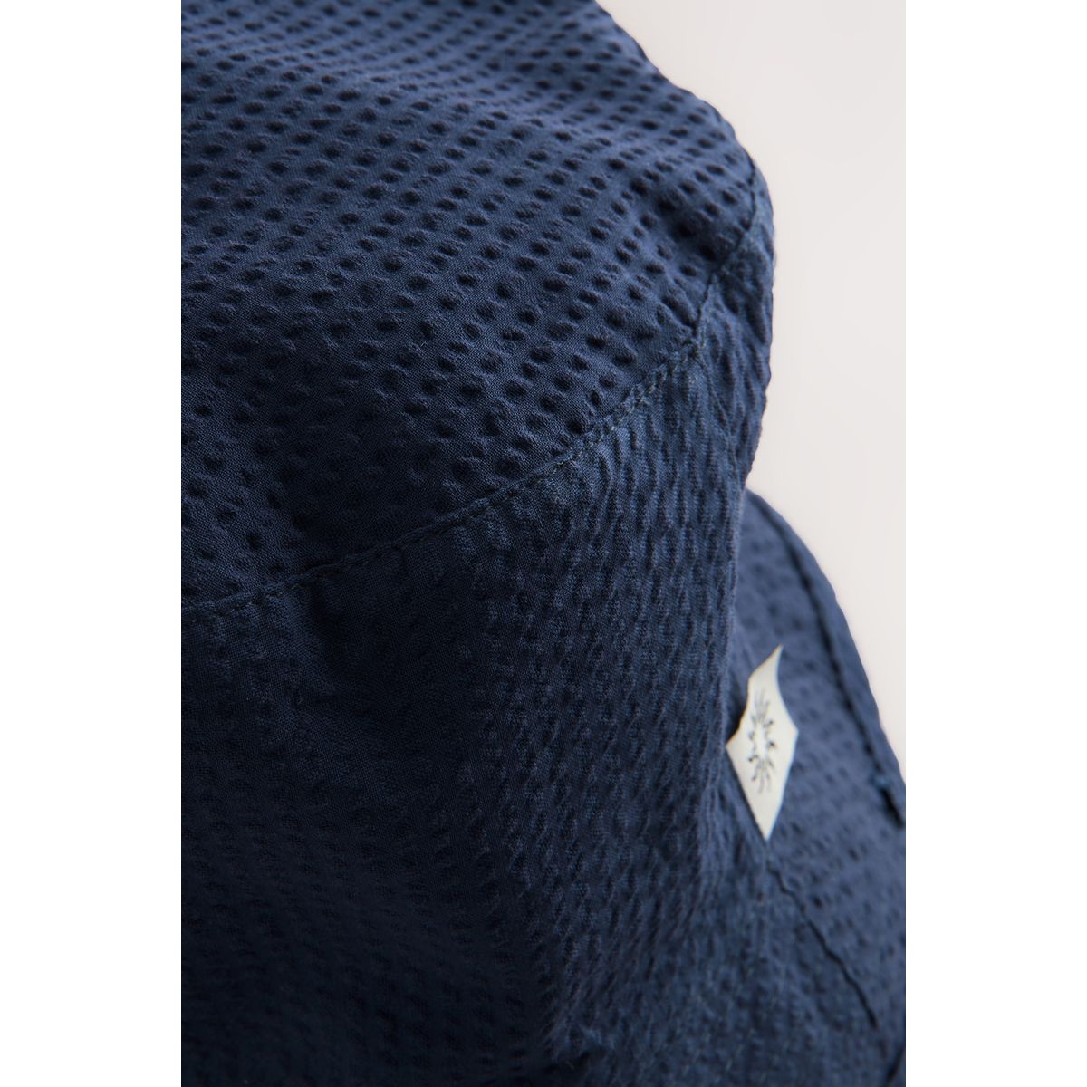 Bob en jean bleu marine, NEXT