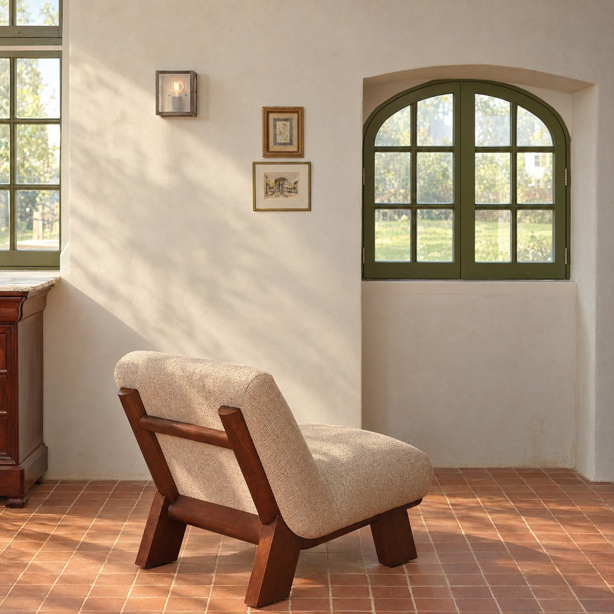 Fauteuil en mindi massif et tissu texturé ANOUK beige chiné, BERAH GETAH