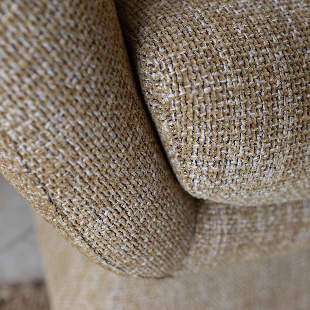Fauteuil pivotant en tissus, SIXTIES jaune, NOW'S HOME