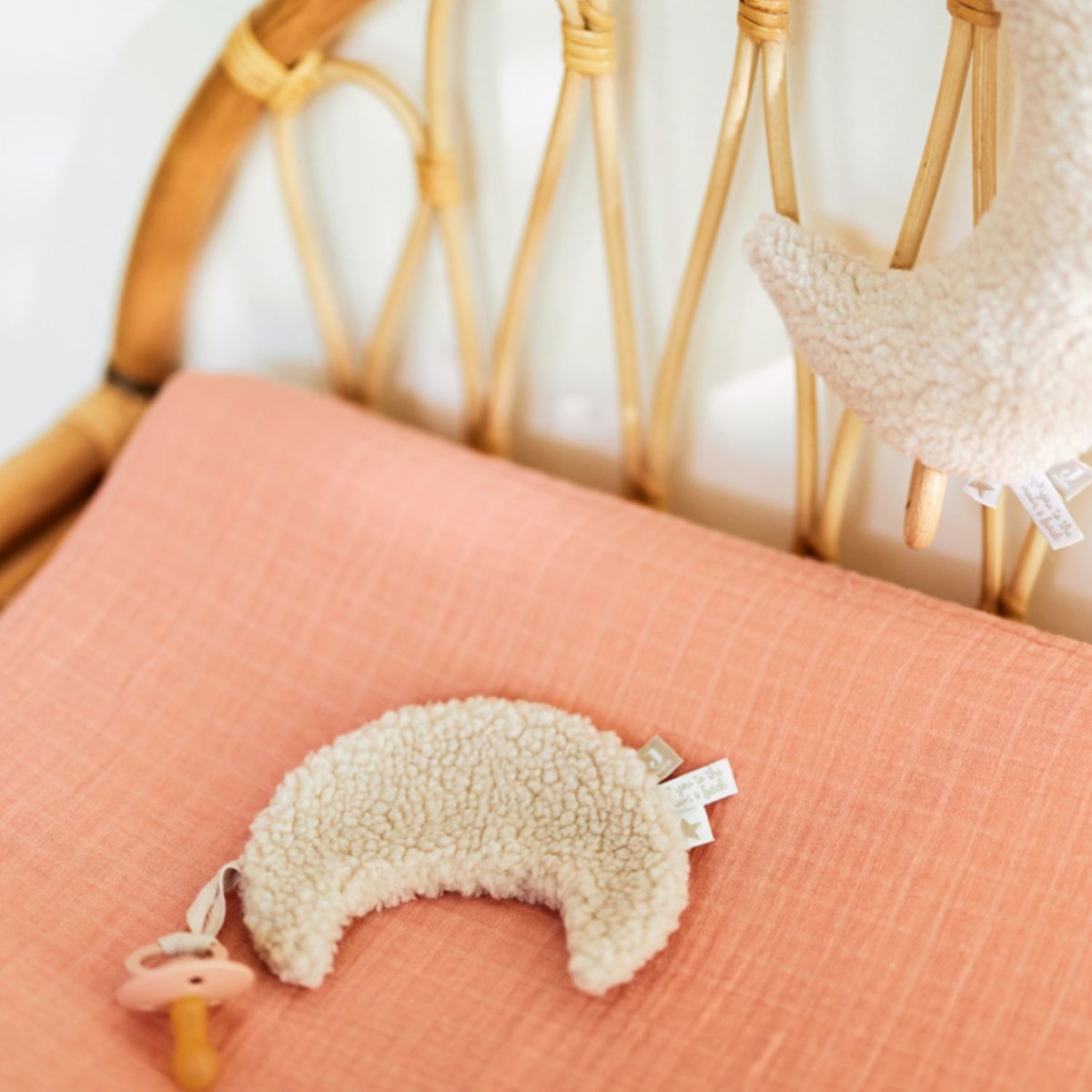 Doudou attache sucette Lune blanc crème, JOLLEIN