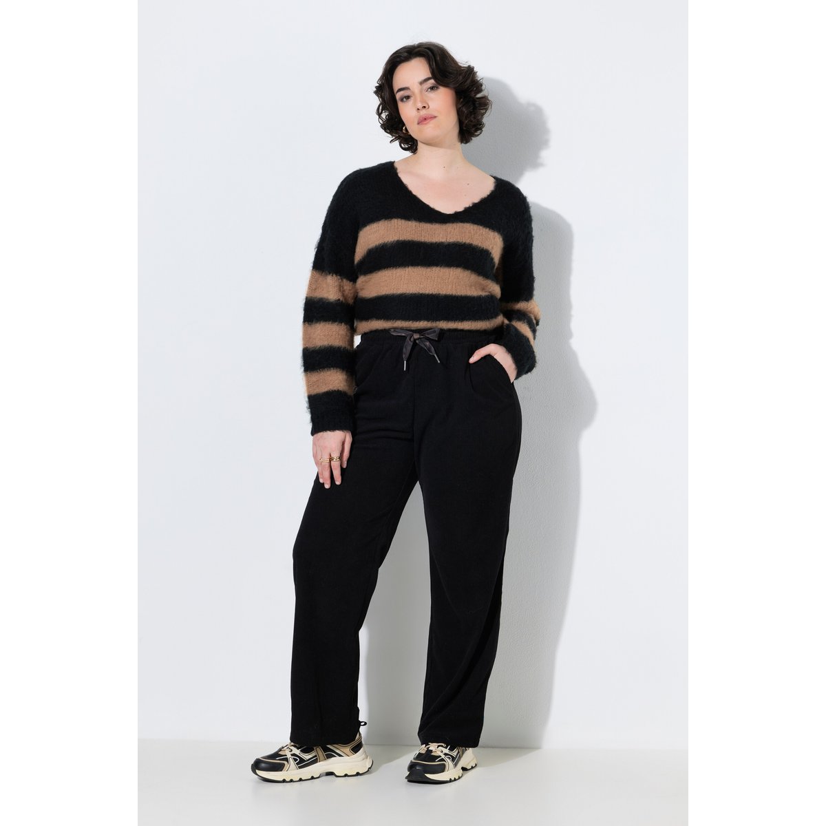 Pantalon Rose en jersey de velours côtelé noir, ULLA POPKEN