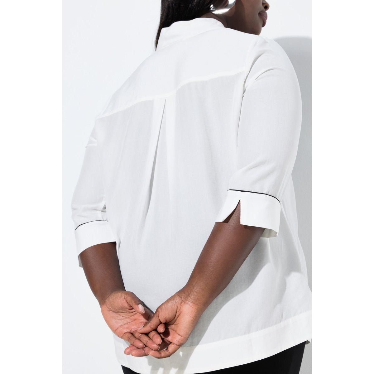 Blouse en Lyocell, élégants passepoils blanc neige, ULLA POPKEN