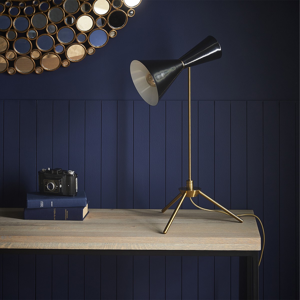 Lampe de Bureau François noir, SIGNATURE