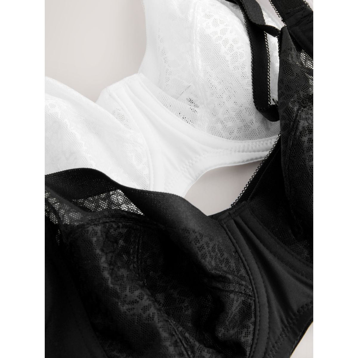Soutien-gorge balconnet, lot de 2 noir/blanc, NEXT