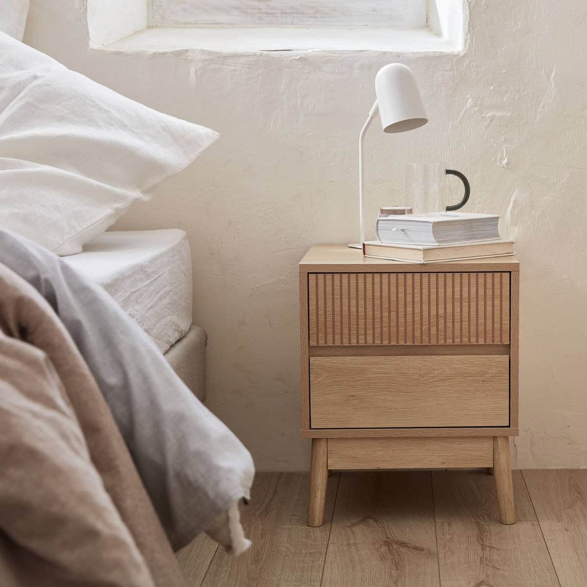 Table de chevet décor bois 2 tiroirs LINEAR bois foncé, SWEEEK