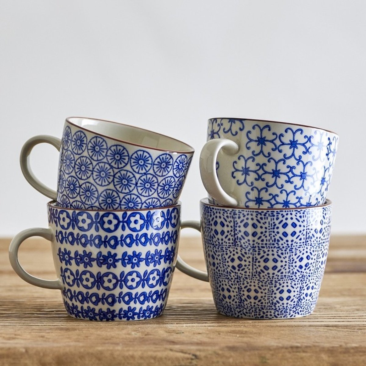 Tasses céramique fleurs  KARINE set de 4 bleu, BLOOMINGVILLE
