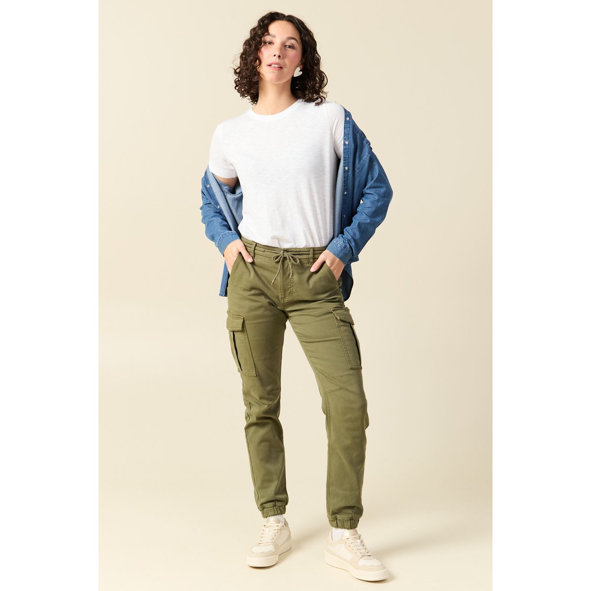 Pantalon cargo battle 7/8ème en maille vert kaki, BONOBO