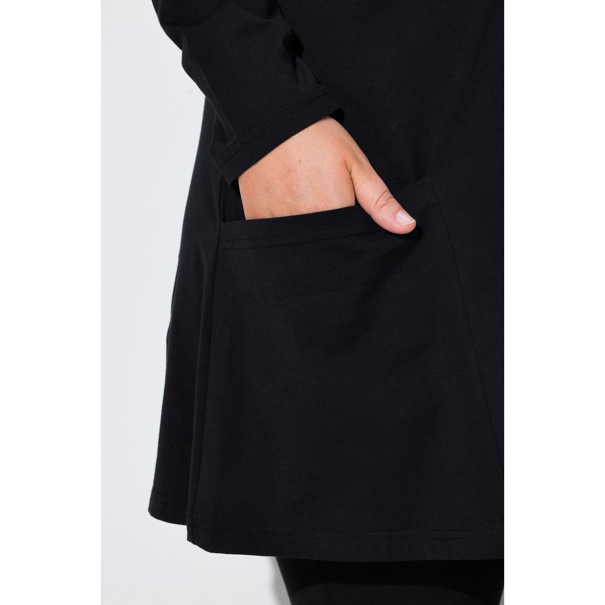 T-shirt long avec poches noir, ULLA POPKEN
