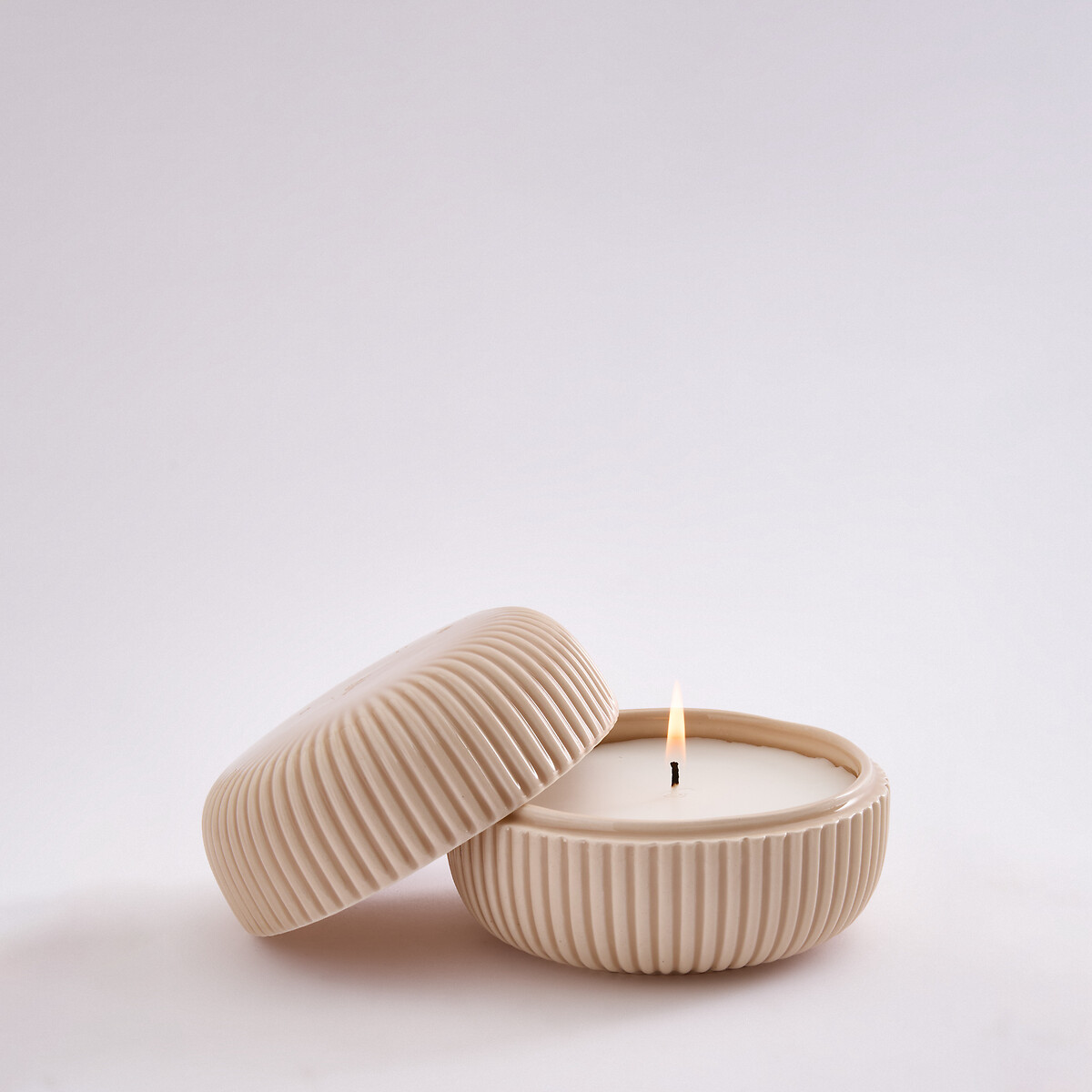 Bougie en cire parfumée, senteur florale, MIRA beige, AM.PM