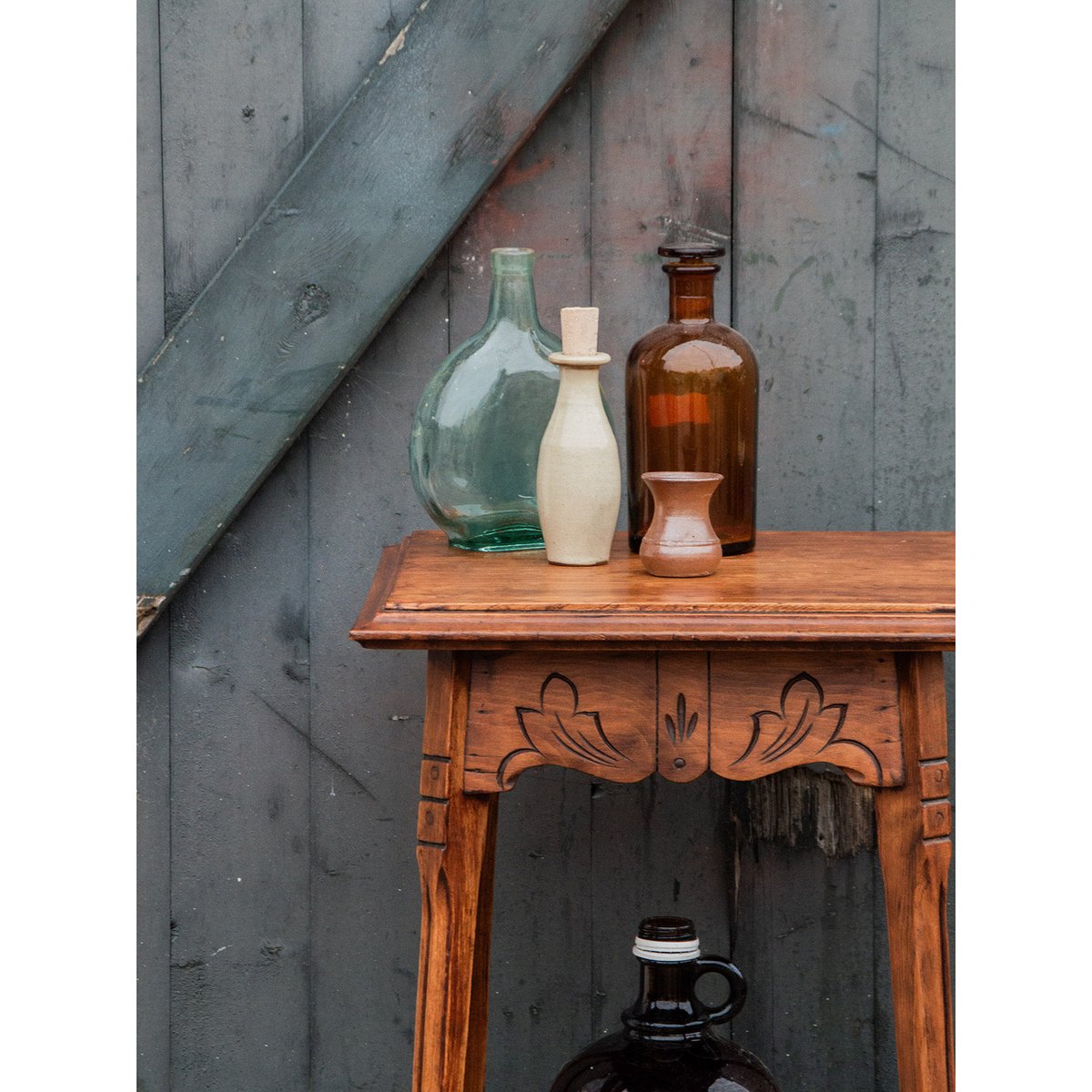 Table d'appoint en bois Francine N°170 - Bon état bois, DEBONGOUT