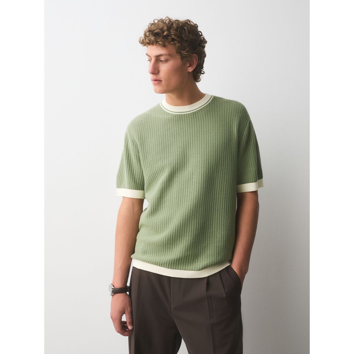 T-shirt à bords contrastés en maille de coton vert sauge, NEXT