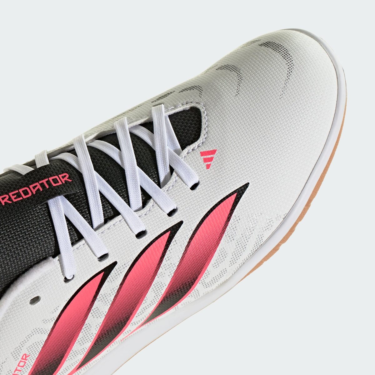 Chaussure De Football En Salle Predator Club Sala Enfants Chaussure De Football En Salle Predator Club Sala Enfants cloud white / solar turbo / core black, adidas Performance