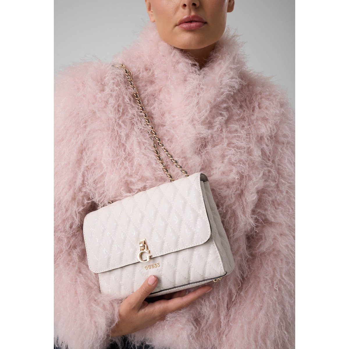 Tamara Matelassé Crossbody crème, GUESS