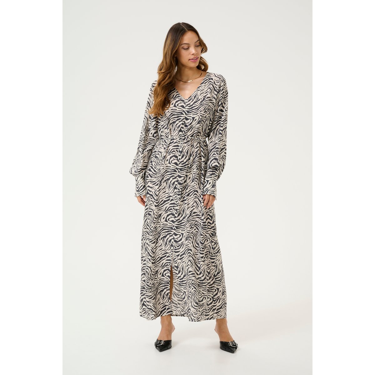 Dress noir balck oyster moonstruck, KAFFE