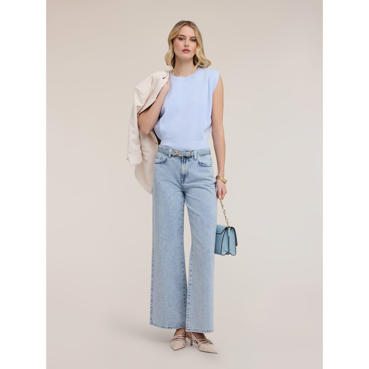 Pull court à bretelles light - blue, MOTIVI