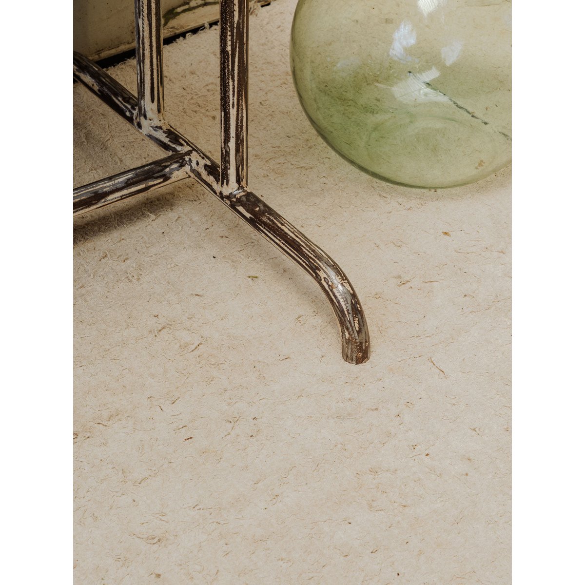 Table à manger en métal Karla N°1193 - Bon état gris, DEBONGOUT