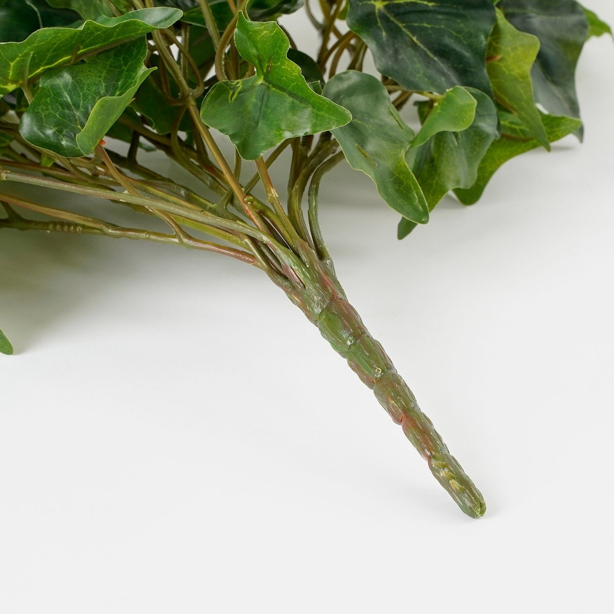 Plante artificielle suspendue IVY vert, MICA DECORATIONS