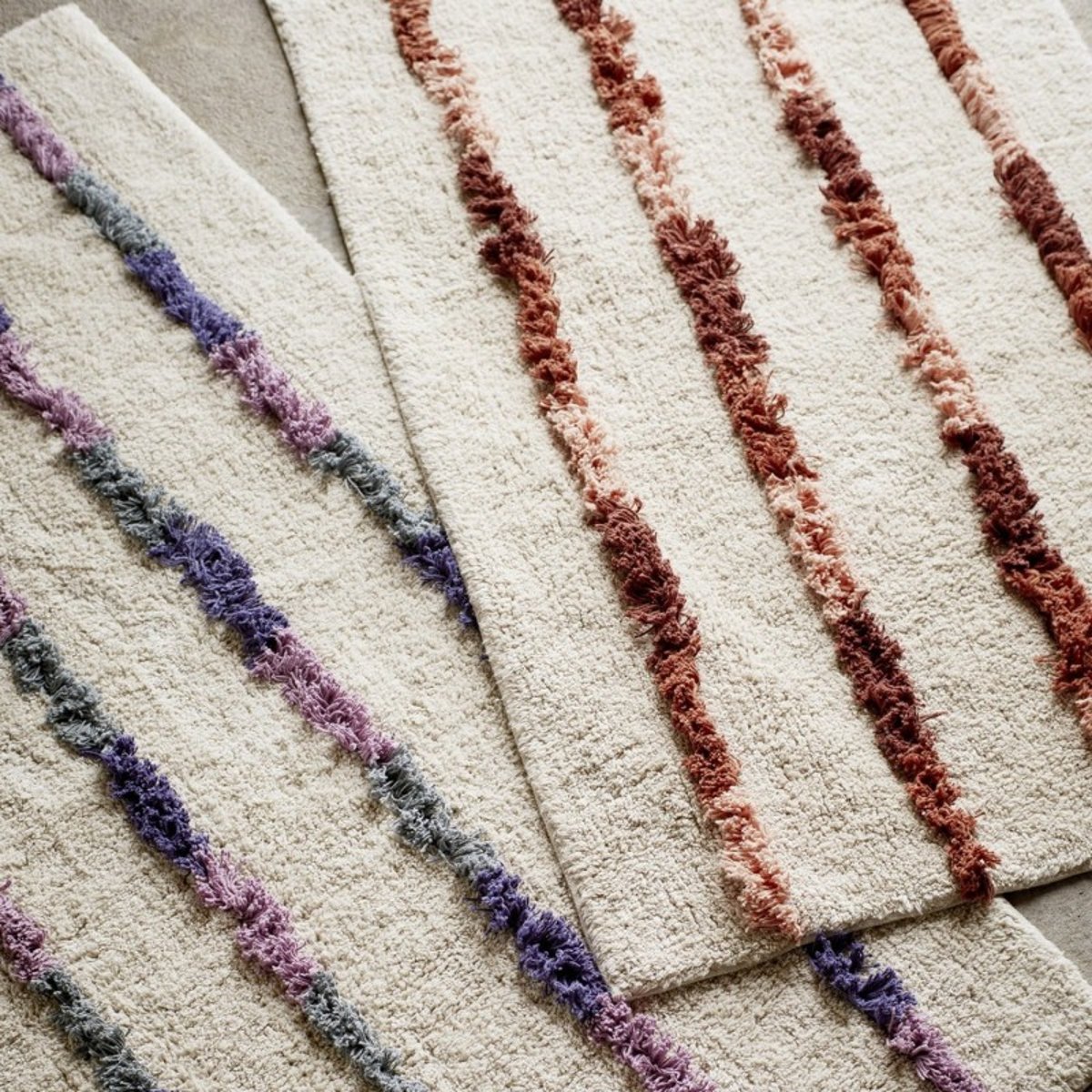 Tapis rayé tufté coton mauve, MADAM STOLTZ