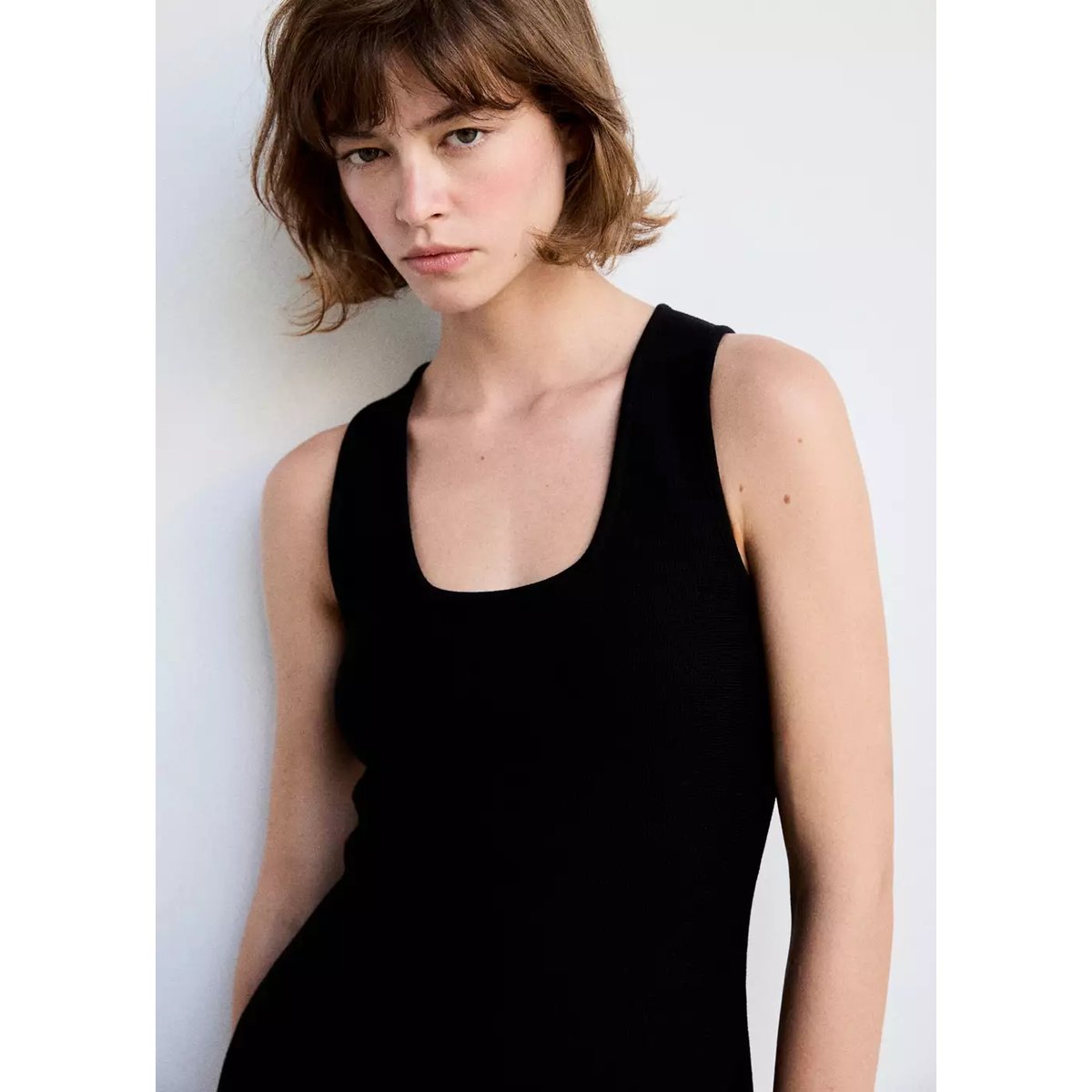 Robe maille fine évasée noir, MANGO