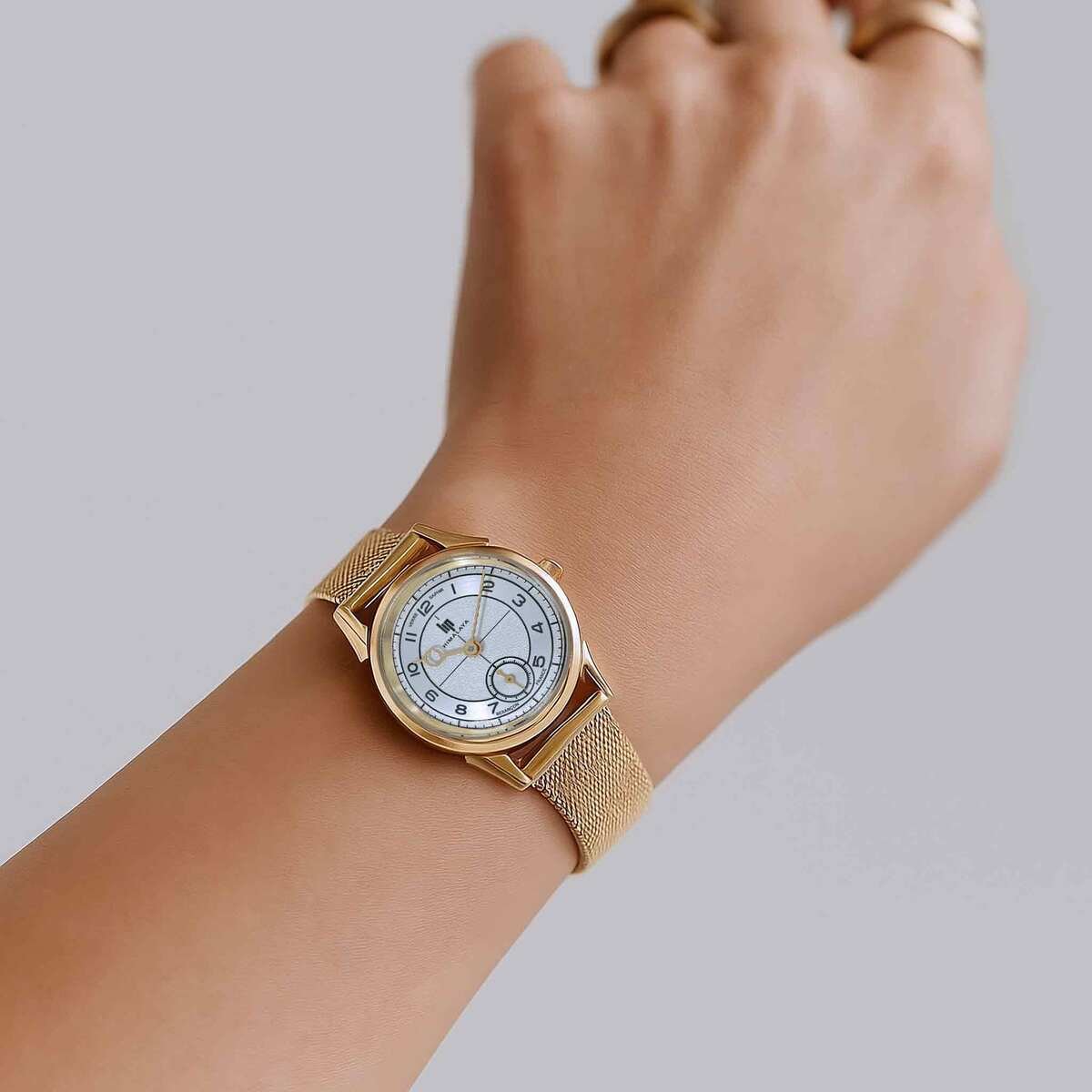 Montre Analogique HIMALAYA doré argenté doré, LIP