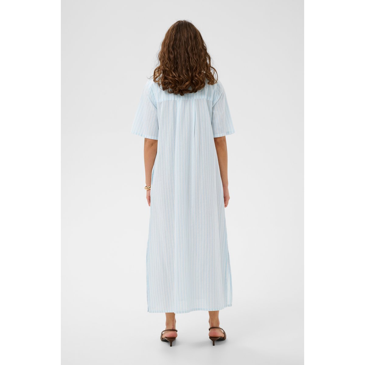 Robe bleu/blanc rayures, CULTURE