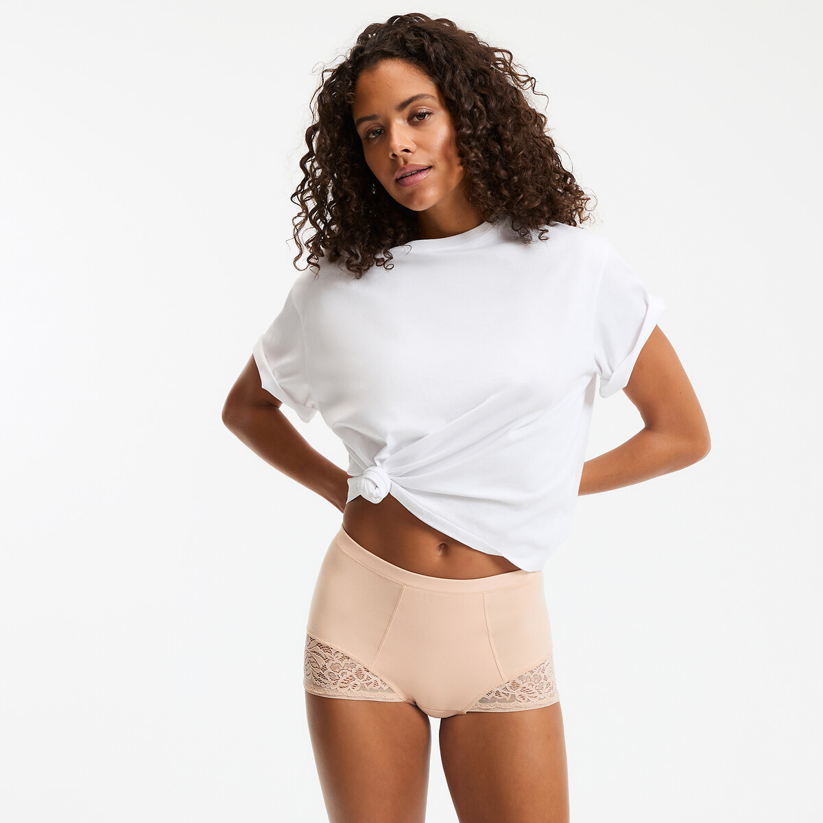 Lote de 2 cuecas subidas em algodão e renda creme, ANNE WEYBURN