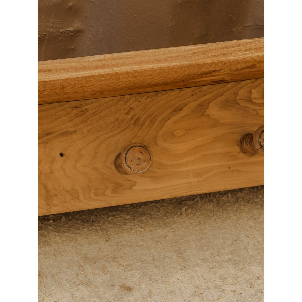 Porte-manteau en bois Max N°373 - Bon état bois clair, DEBONGOUT