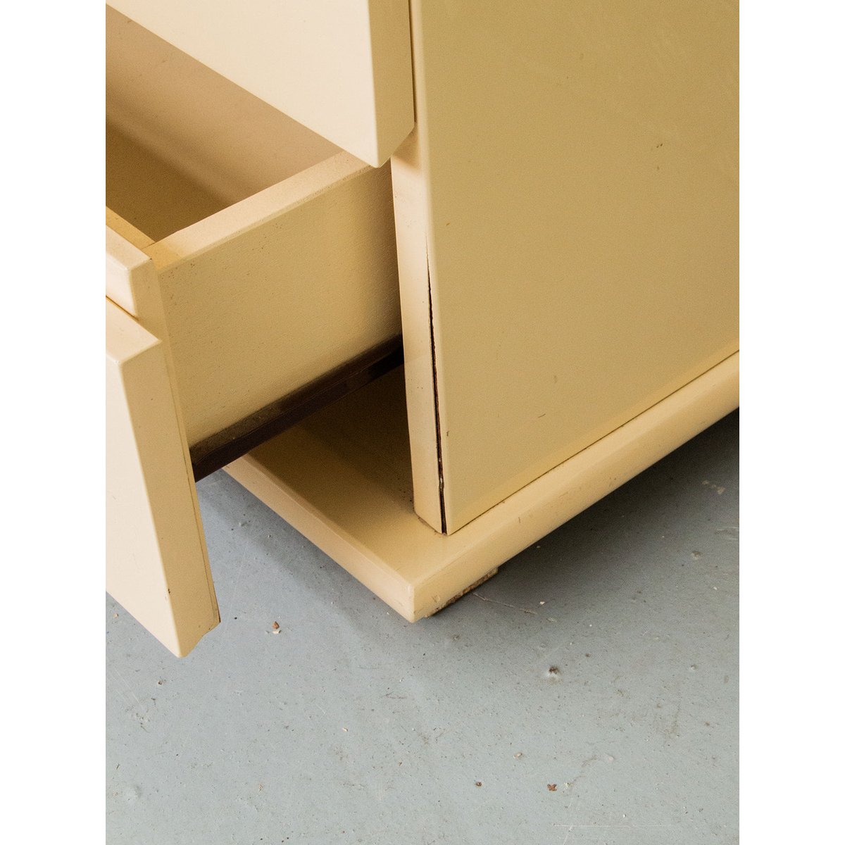 Paire de chevets en bois Maïa N°154 - Bon état blanc, DEBONGOUT
