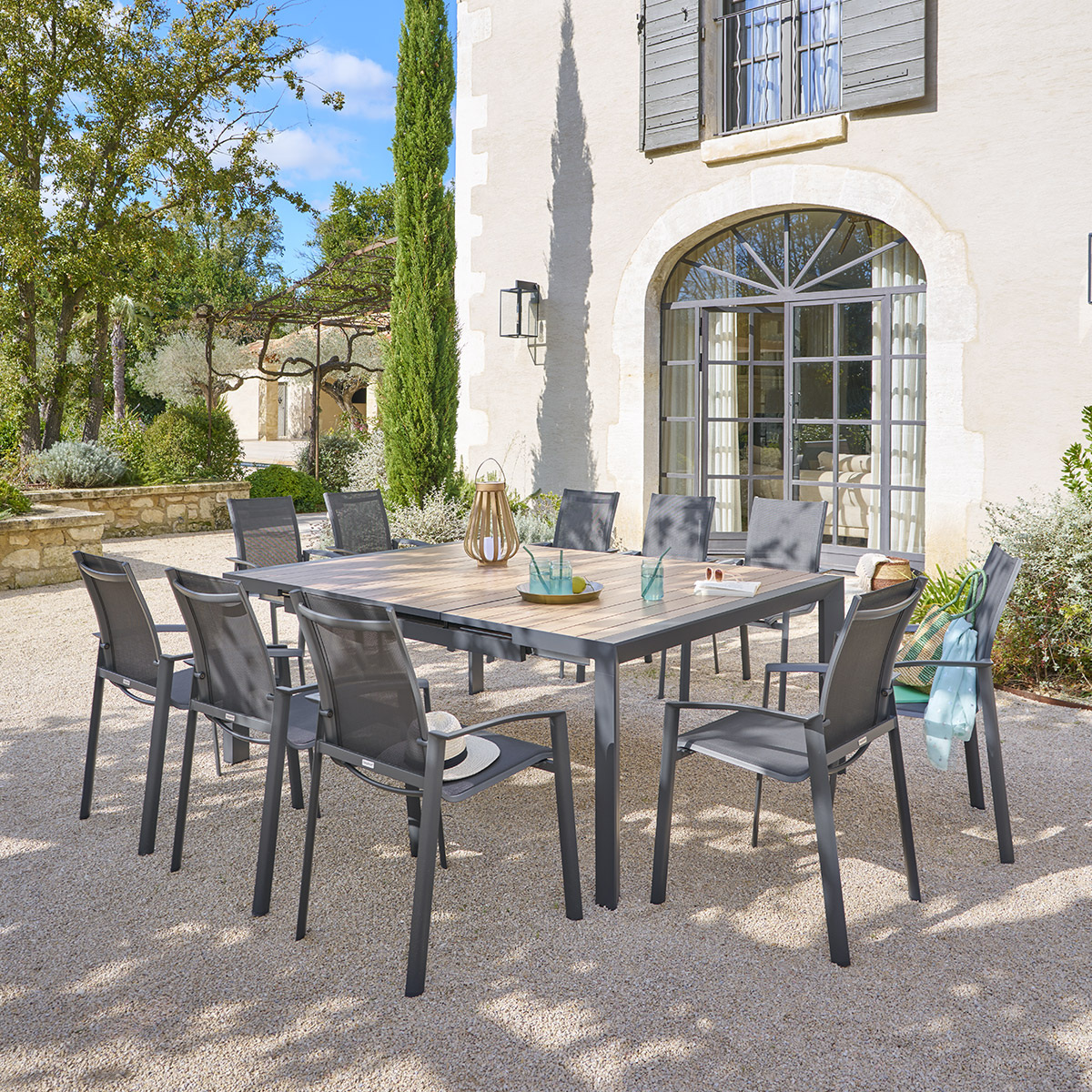 Table de jardin extensible carrée 10 places en aluminium effet bois ÉVASION miel, HESPERIDE