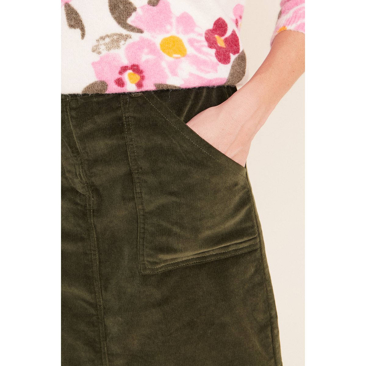 Jupe en velours vert kaki, BREAL